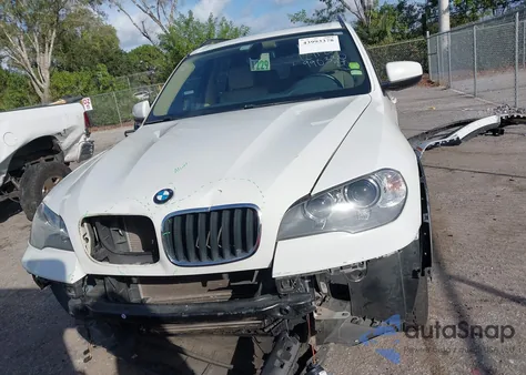 2012 BMW X5 xDrive35I/xDrive35I Premium/xDrive35I Sport Activity z USA, uszkodzony, nr VIN 5UXZV4C53CL990330